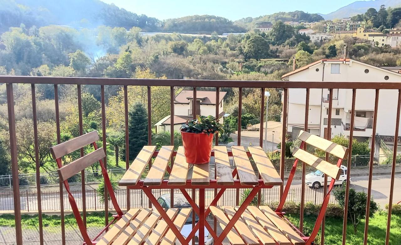 بارونيسي Takeamalficoast City Loft المظهر الخارجي الصورة